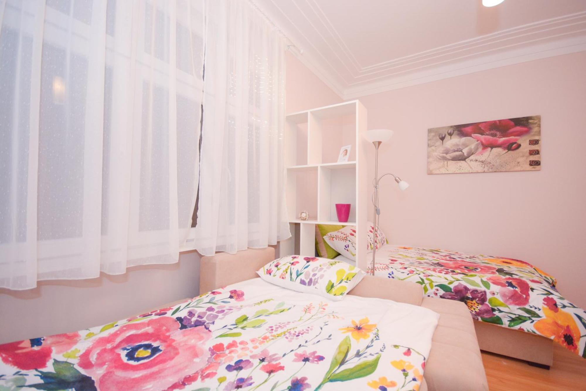 Apartment Mina Belgrado Buitenkant foto