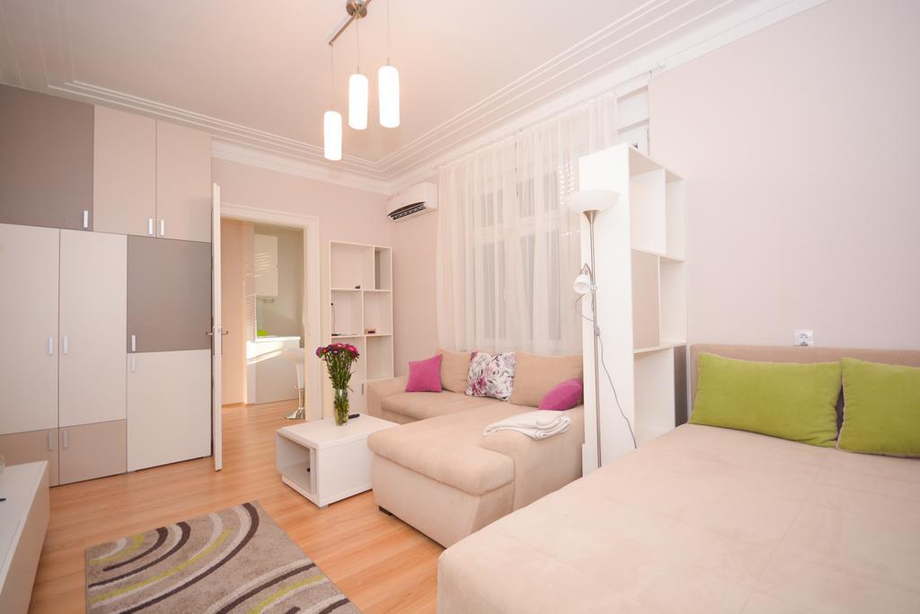 Apartment Mina Belgrado Buitenkant foto